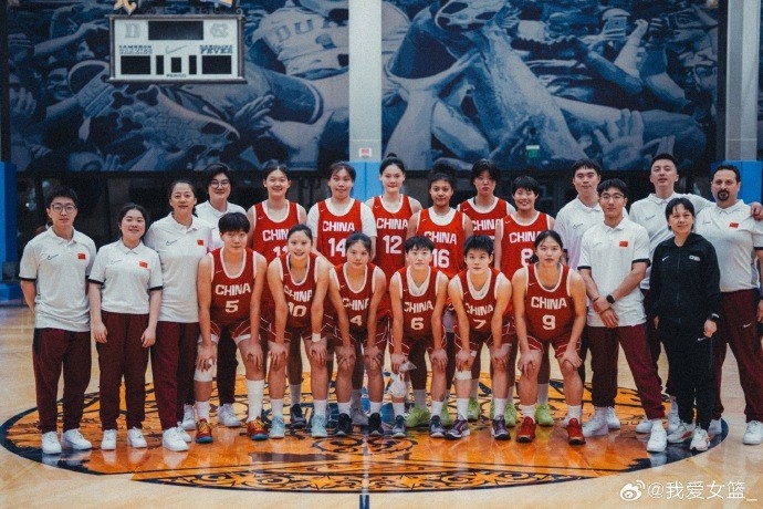 U17女篮小个阵容碾压墨西哥,5人持球能力造29分大胜