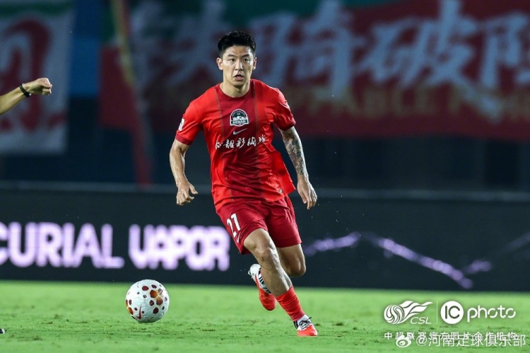 古斯塔沃头球先拔头筹 河南俱乐部彩陶坊1-1大连英博海发 古斯塔沃头球先拔头筹 河南俱乐部彩陶坊1-1大连英博海发