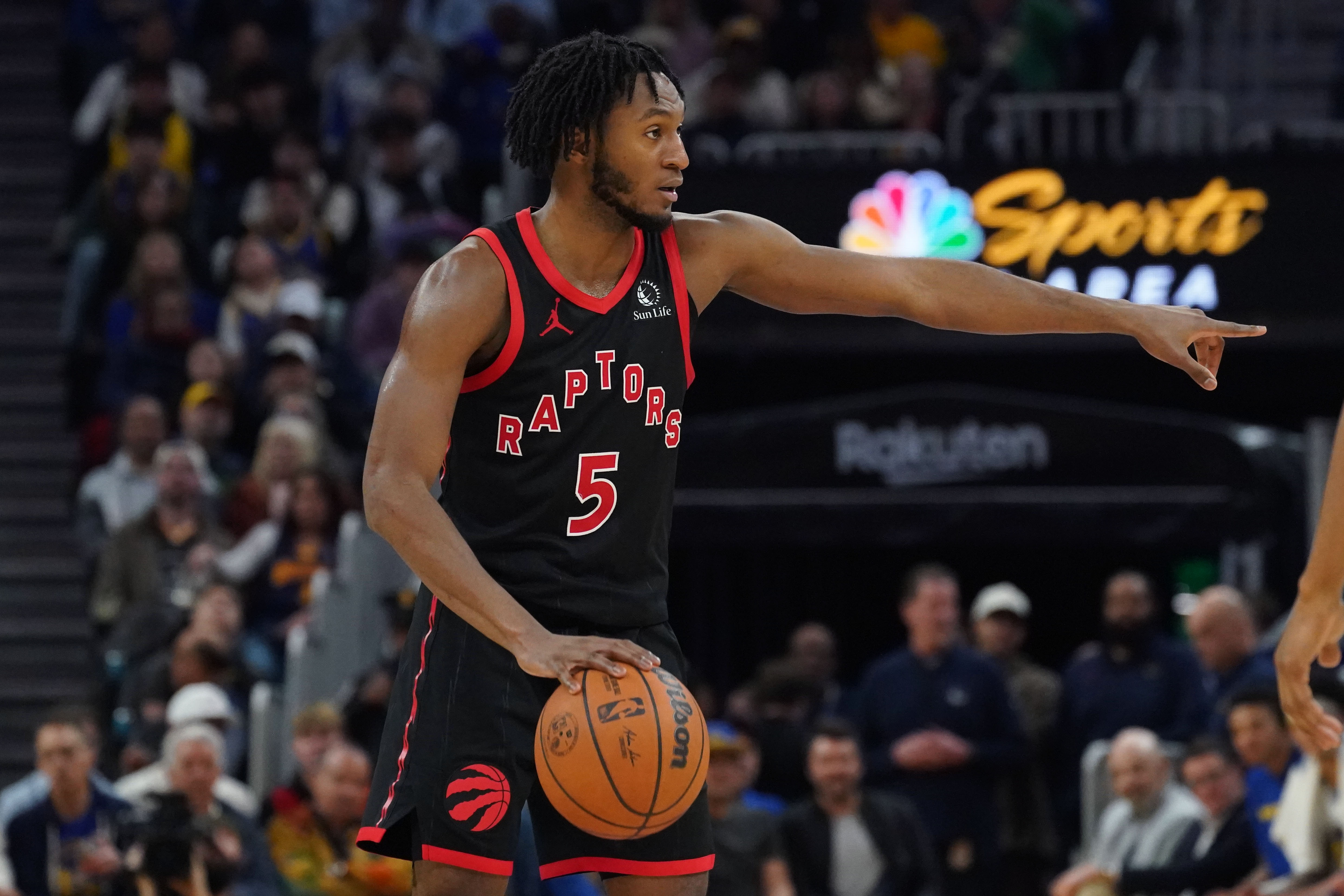 NBA新赛季15大溢价合同：恩比德居首，特雷·杨次之